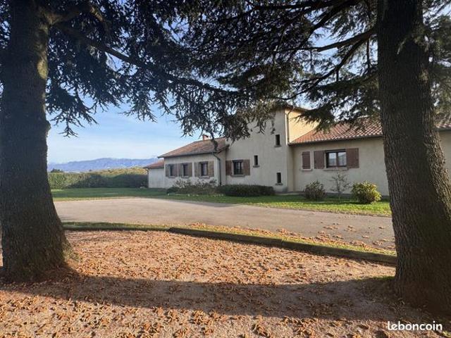 Maison vente à Granges-les-beaumont, Guadeloupe