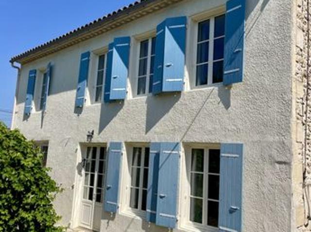 Maison vente à Saint-Jean-d'Angély, Les Nouillers