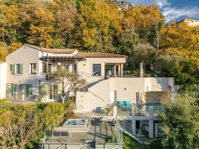 Maison vente à Nice, Castagniers