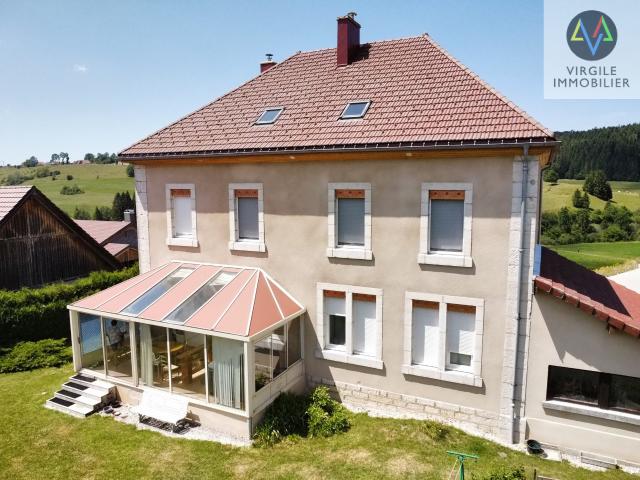 Maison vente à Longevilles-Mont-d'Or, Doubs