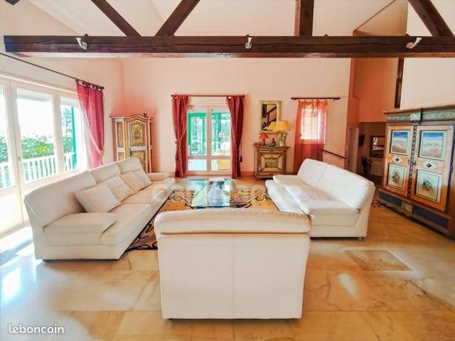 Maison vente à Vouziers, Givry