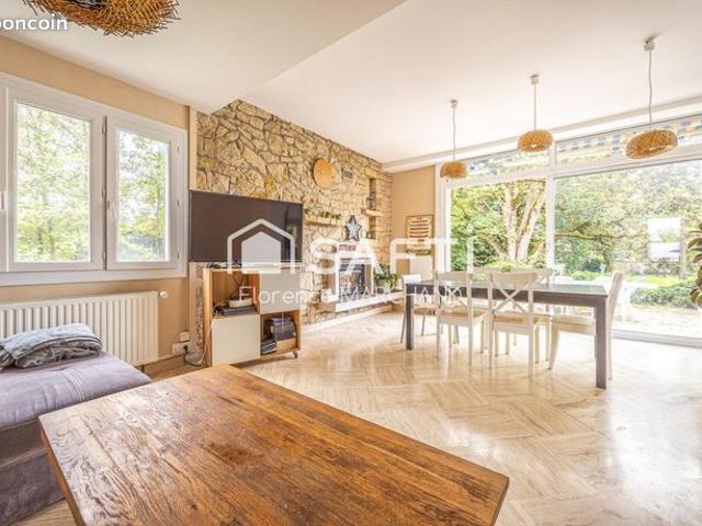 Maison vente à Montmorillon, Nouvelle-Aquitaine