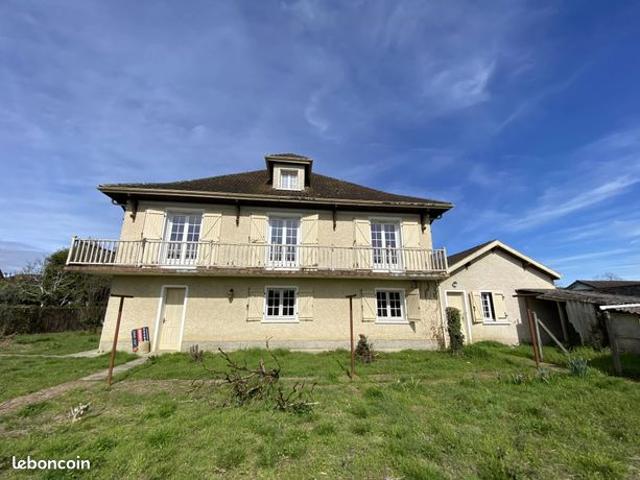 Maison vente à Pau, Uzos