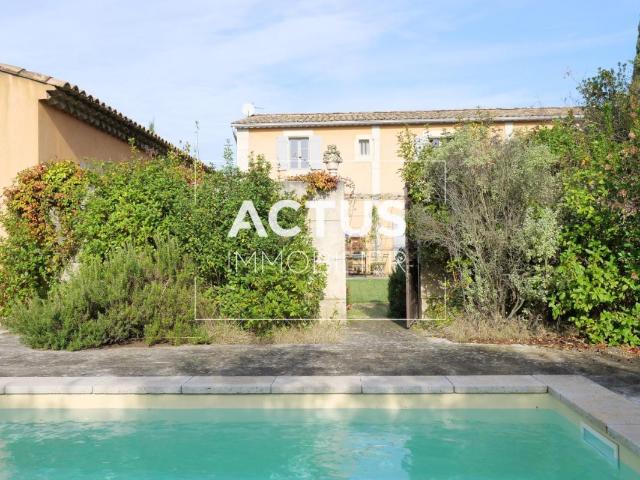 Maison vente à Arles, Eygalières