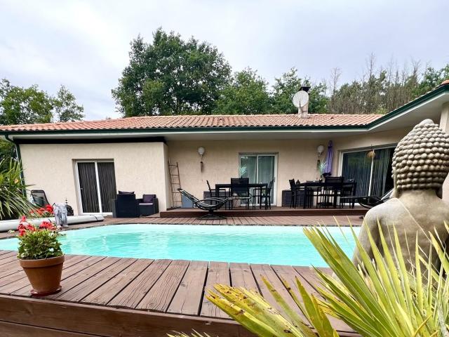 Maison vente à Arcachon, Salles