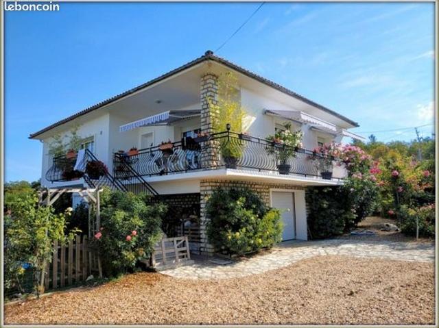Maison vente à Nontron, Chaleix
