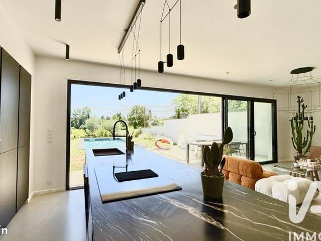 Maison vente à Tournon-sur-Rhône, Peaugres