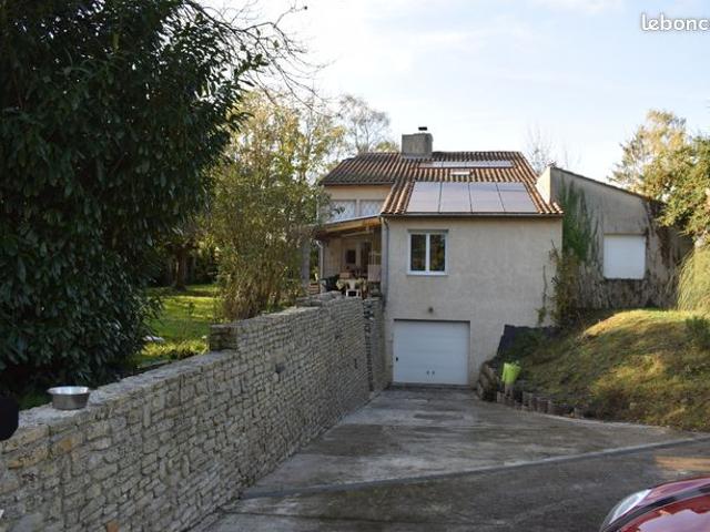Maison vente à Confolens, Villefagnan