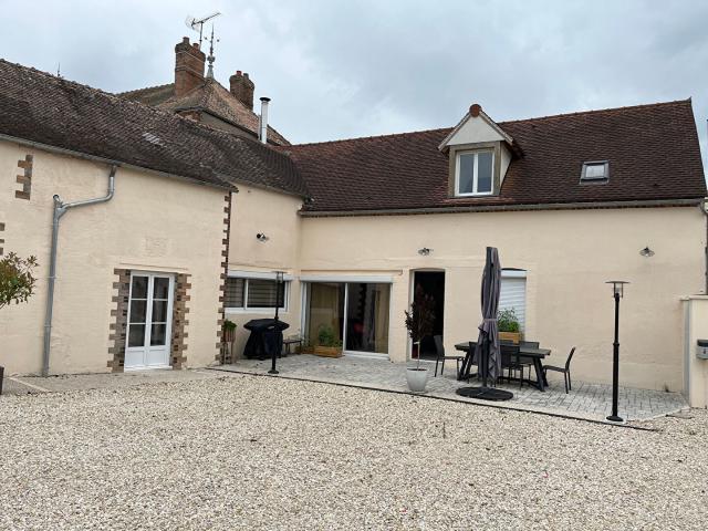 Maison vente à Sens, Dollot
