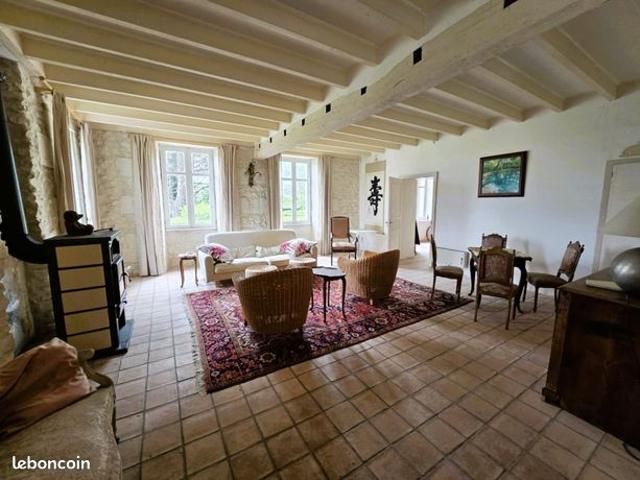 Maison vente à Jonzac, Saint-thomas-de-conac