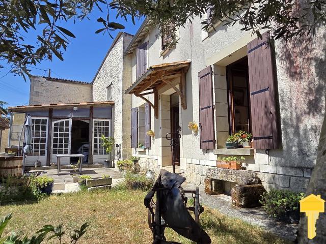 Maison vente à Jonzac, Saint-fort-sur-gironde