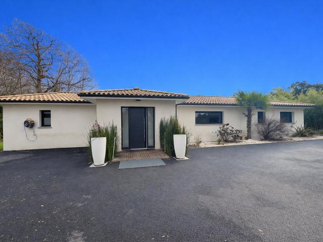 Maison vente à Bordeaux, Yvrac