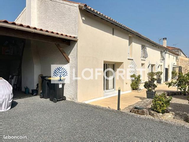 Maison vente à Bressuire, Nouvelle-Aquitaine