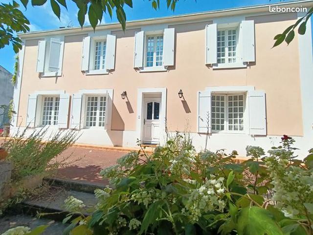 Maison vente à Rochefort, Lussant