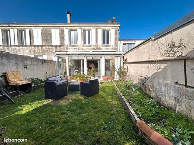 Maison vente à Rochefort