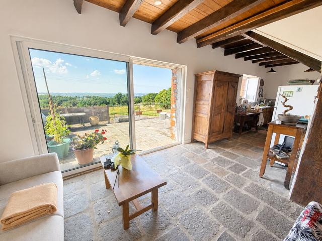 Maison vente à Riom, Auvergne-Rhône-Alpes