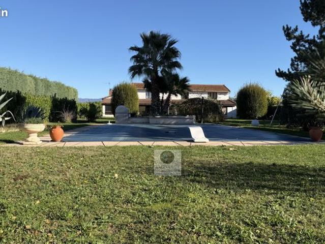 Maison vente à Châteauneuf-sur-isère, Guadeloupe