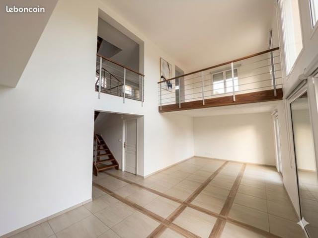 Maison vente à Poitiers, Nouaillé-maupertuis