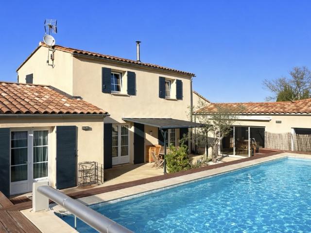 Maison vente à Nîmes, Carsan