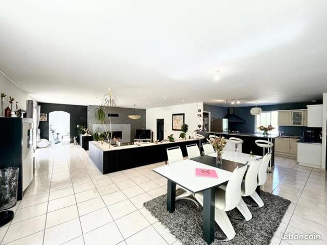 Maison vente à Dirac, Charente