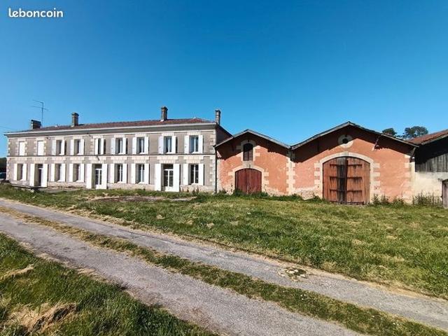 Maison vente à Blaye, Campugnan