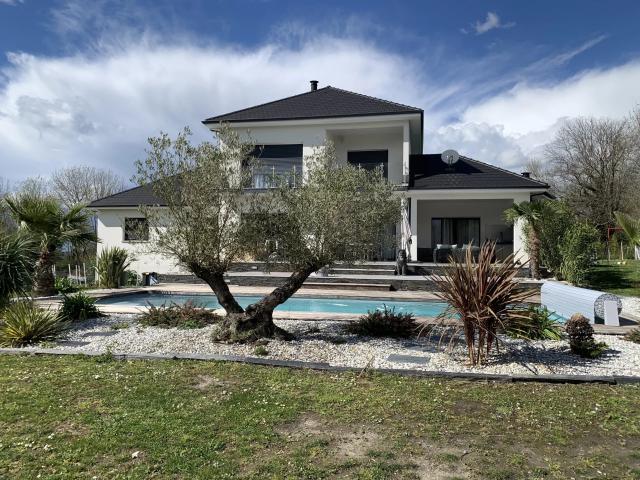 Maison vente à Pau, Rontignon