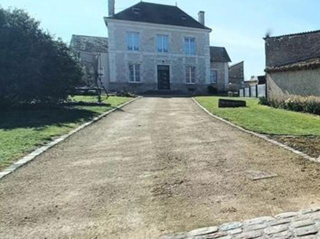 Maison vente à Poitiers, Nouvelle-Aquitaine