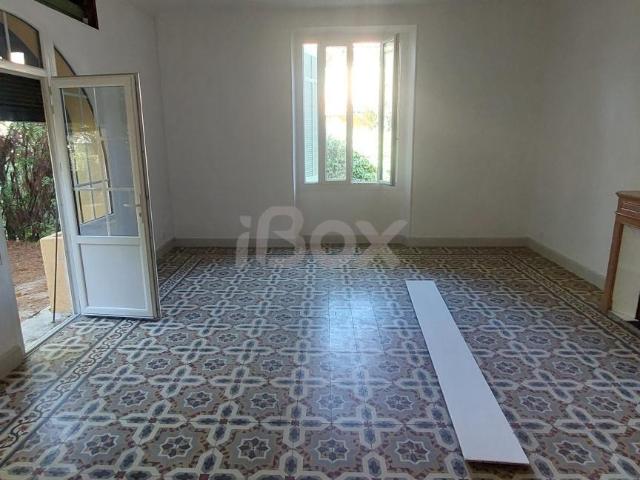 Maison location à Arrondissement de Toulon, Ollioules
