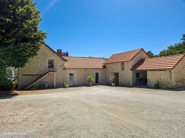 Maison vente à Chinon, Centre-Val de Loire