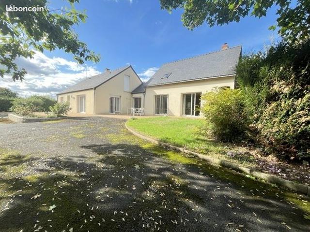 Maison vente à Segré, Candé