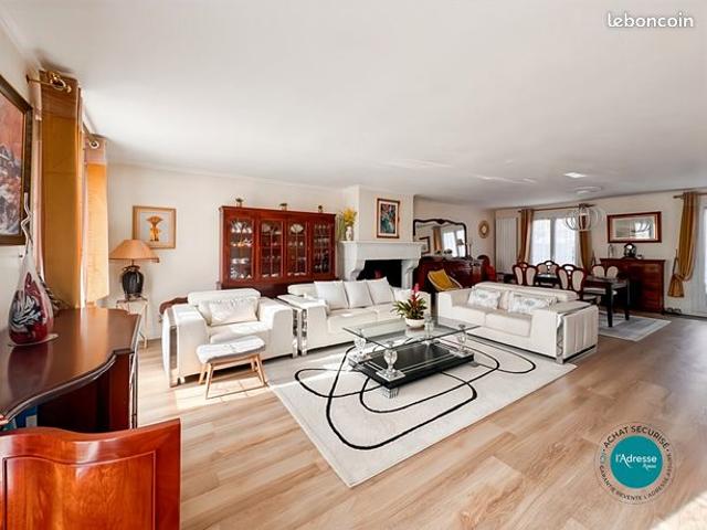 Maison vente à Évry, Mennecy