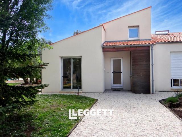 Maison vente à La Rochelle, Courçon