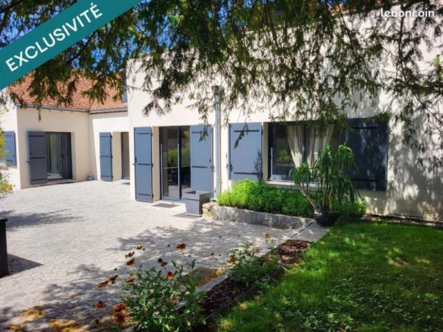 Maison vente à Bourges, Étréchy