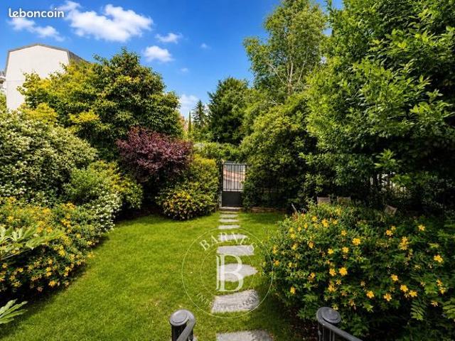 Maison vente à Nanterre, Suresnes