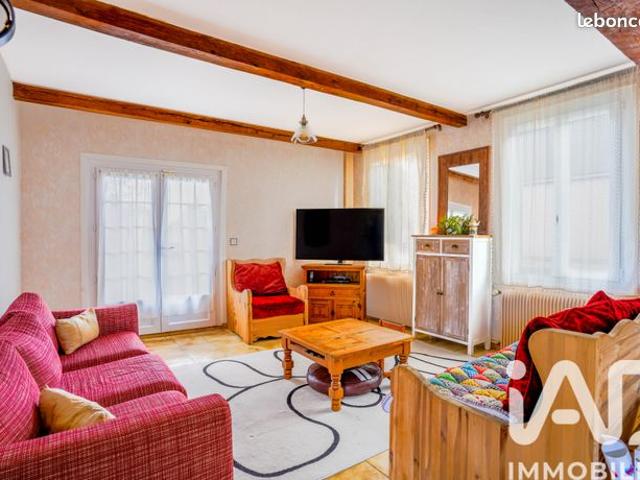 Maison vente à Bernay, Chambois