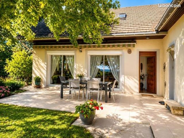 Maison vente à Vienne, Saint-georges-d'espéranche