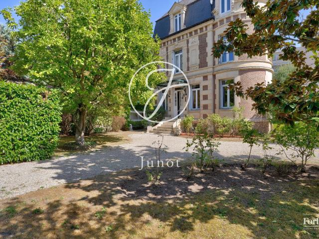 Maison vente à Saint-Germain-en-Laye, Chatou