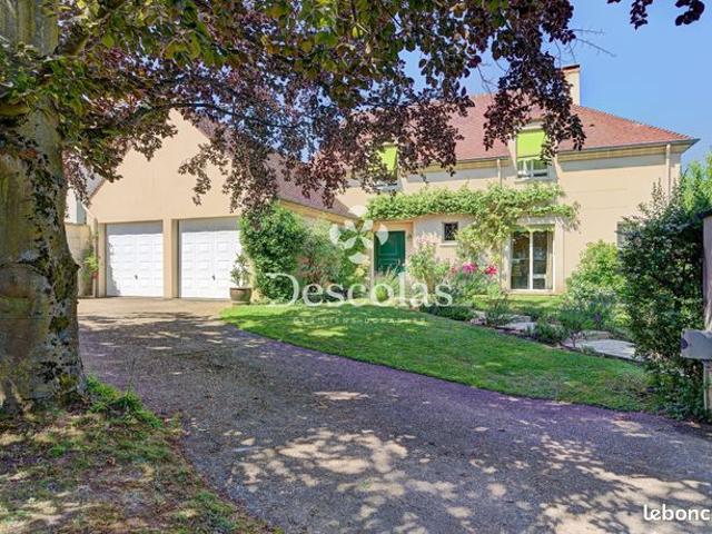 Maison vente à Saint-Germain-en-Laye, Saint-germain-en-laye