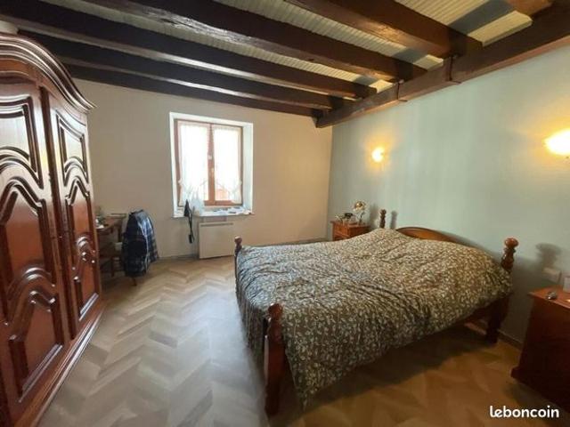 Maison vente à Fontainebleau, Nonville