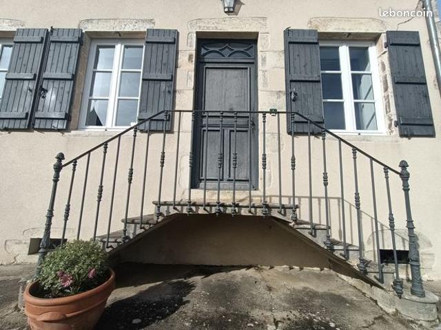 Maison vente à Vichy, Louchy-montfand