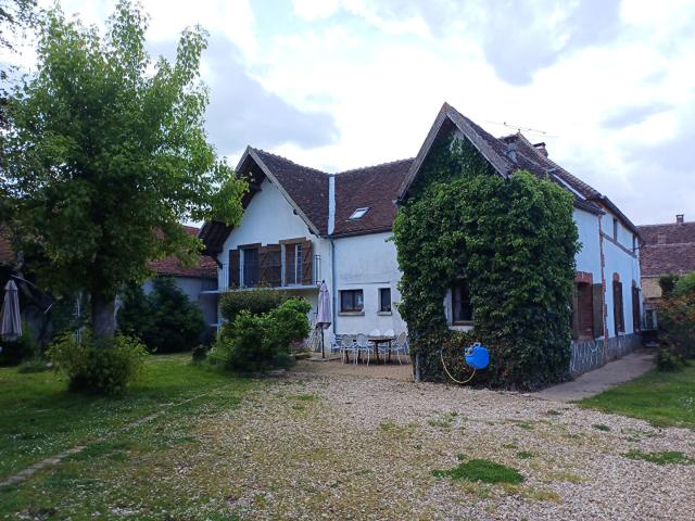 Maison vente à Sens, Villeneuve-sur-yonne