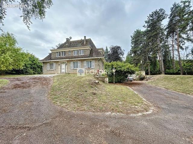 Maison vente à Compiègne, Cuts