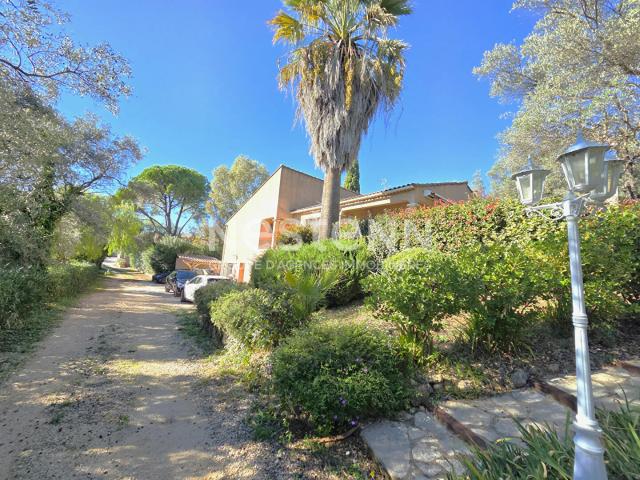 Maison vente à Arrondissement de Toulon, Solliès-pont