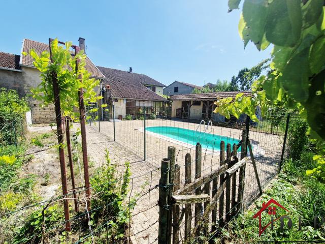 Maison vente à Vesoul, Saponcourt