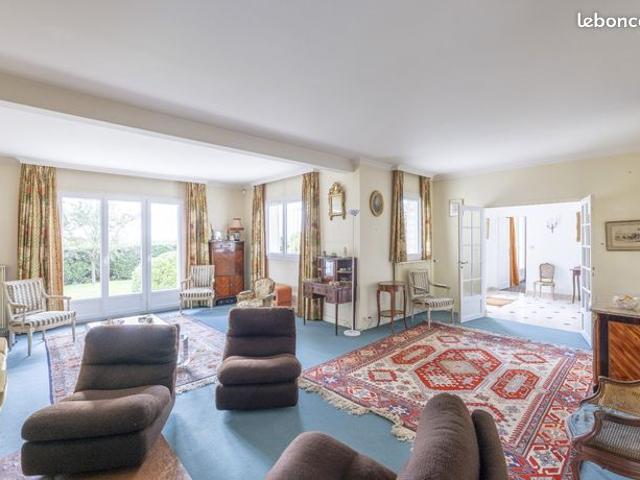 Maison vente à Saint-Germain-en-Laye, Saint-nom-la-bretèche