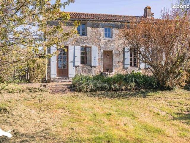 Maison vente à Saint-jean-d'angle