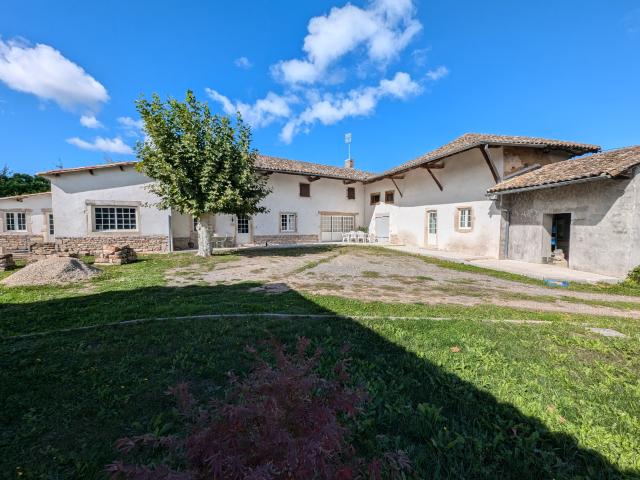 Maison vente à Bourg-en-Bresse, Grièges