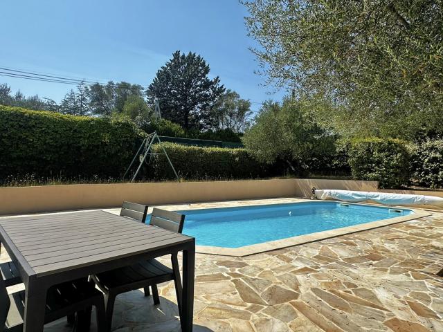 Maison vente à Arrondissement de Toulon, Solliès-toucas