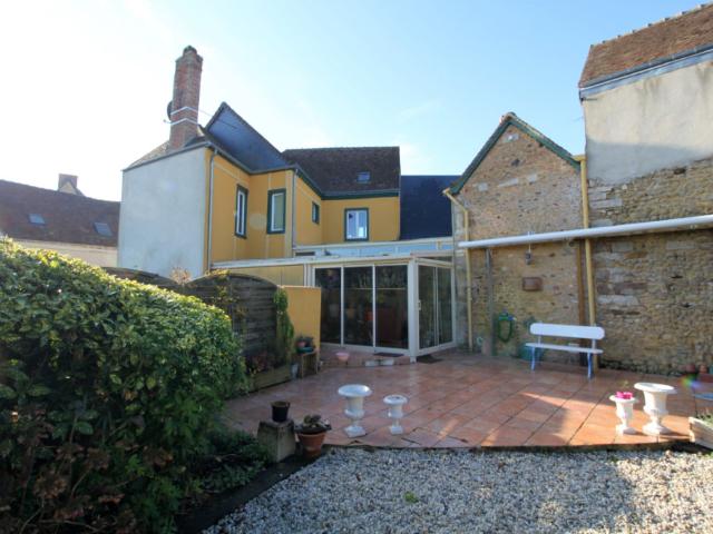 Maison vente à Mamers, Bonnétable