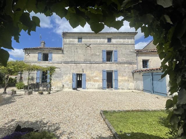 Maison vente à Cognac, Saint-preuil